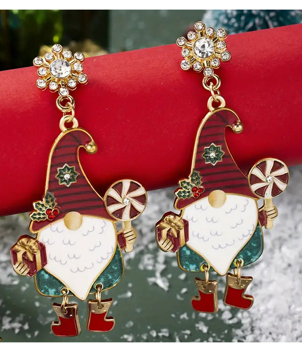 Christmas Theme Gnome Earrings – Festive Holiday Dangle Earrings