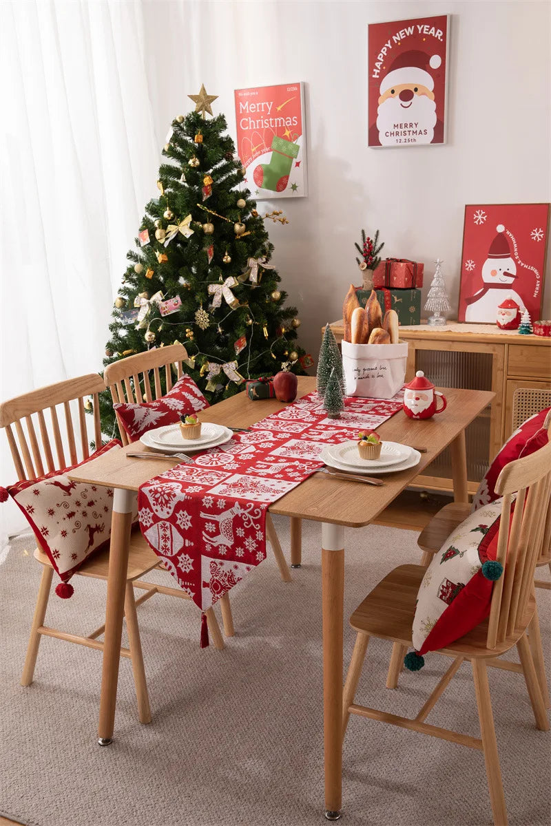 Christmas Table Runner Soft Durable Seasonal Winter Xmas Holiday Kitchen Dining Table Decoration for Indoor Outdoor Home Party