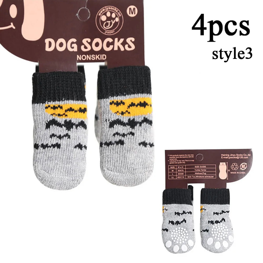 4pcs/set Winter Dog Socks Cute Pattern Foot Covers Warm Anti Slip Shoes Puppy Paw Protector Christmas Gift for Puppy Cat Dogs