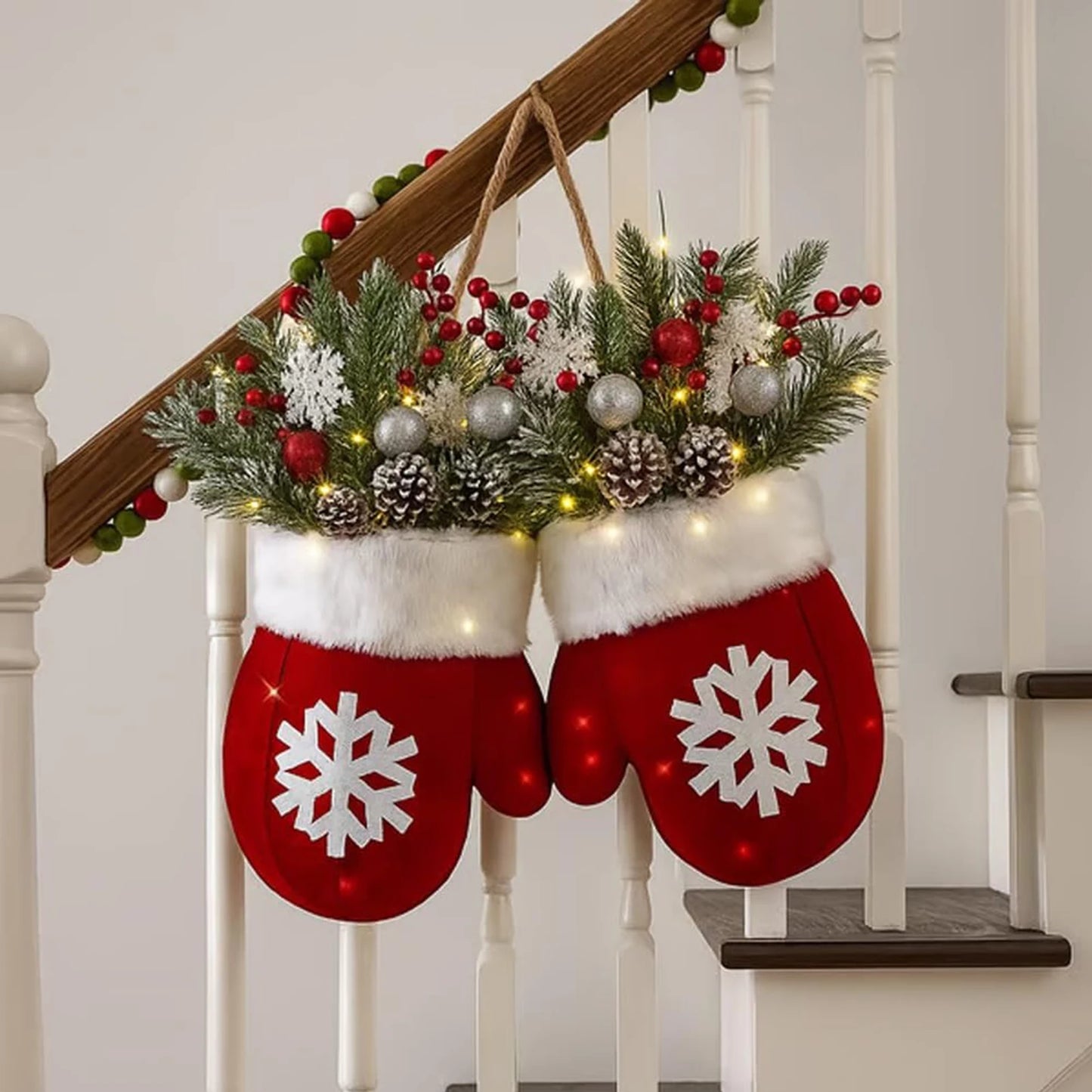 Christmas Glove Wreath Garland – Creative Holiday Door & Window Décor (2025)