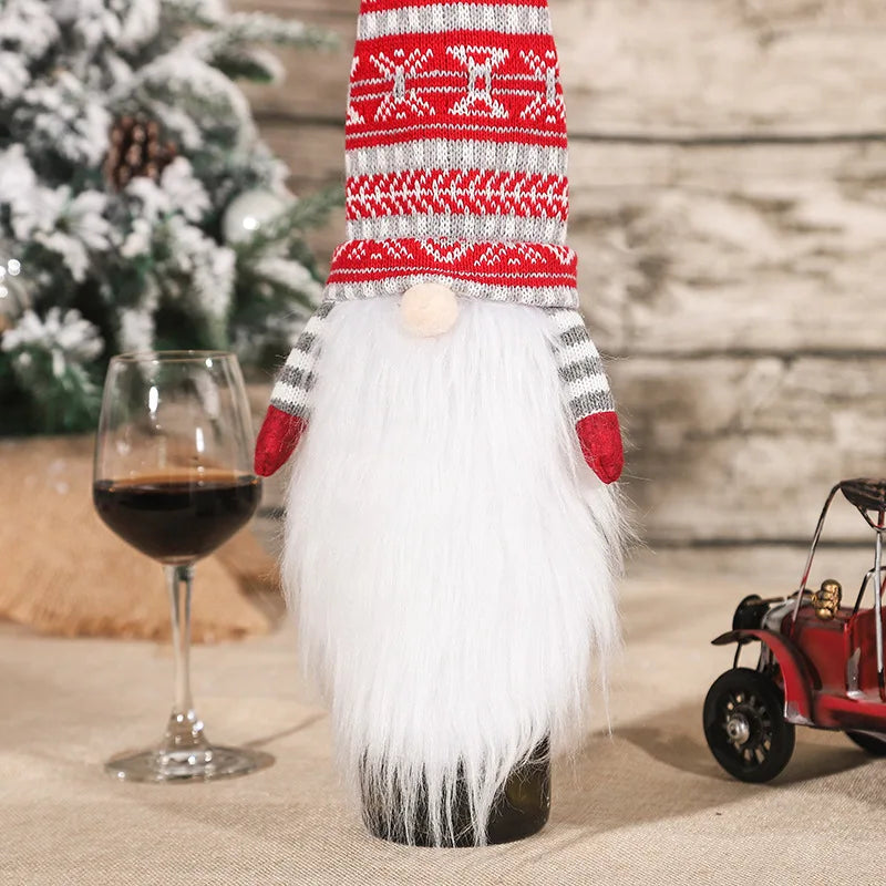 Christmas Gnome Wine Bottle Cover (41 cm) – Festive Santa Gift Décor