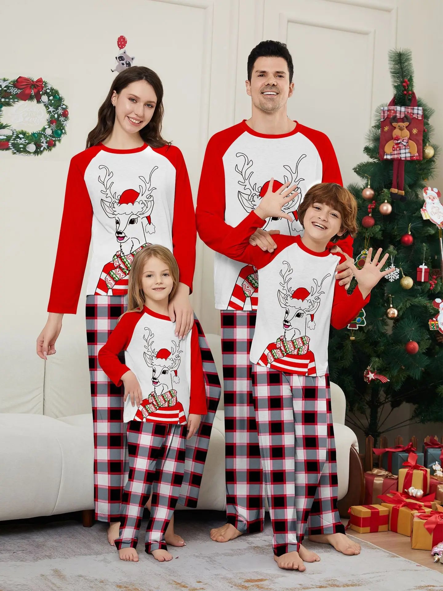 Christmas Family Pajamas – Matching Parent & Child Holiday Sleepwear