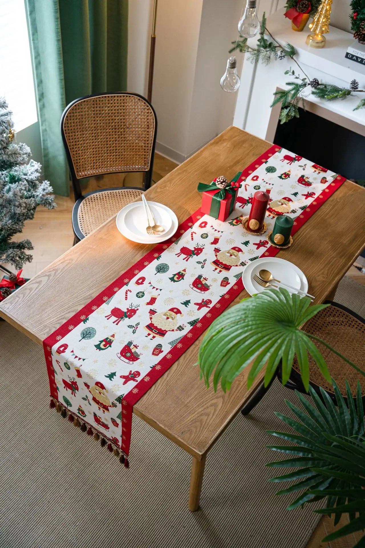 Christmas Jacquard Table Runner with Tassel Santa Claus Table Cover For Home Festival Party Table Decoration TV Cabinet Cover
