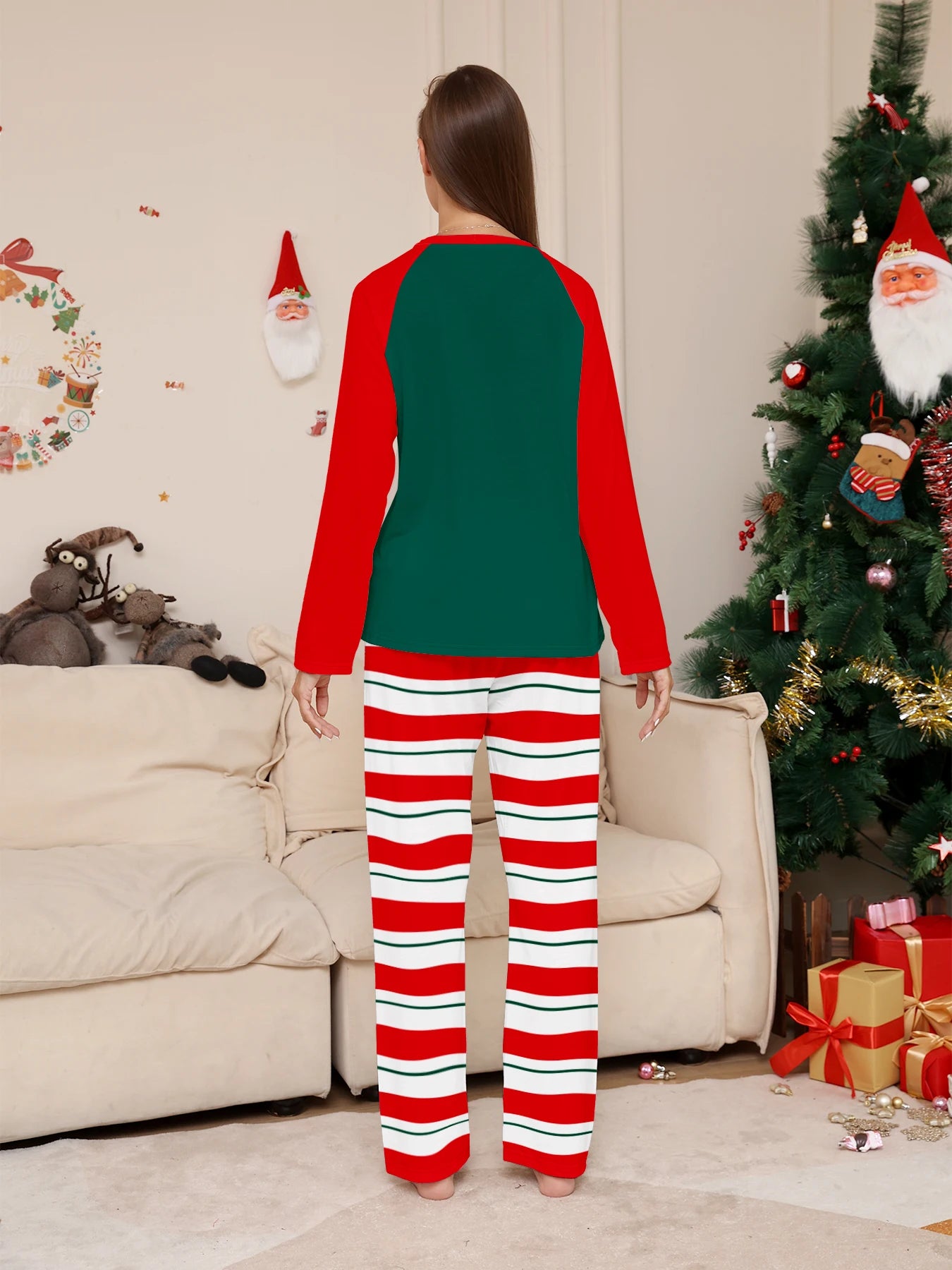 New Year's Costumes 2025 Cartoon Print Christmas Family Matching Pajamas Women Men Boys Girls Soft Clothing Set Cute Xmas Look