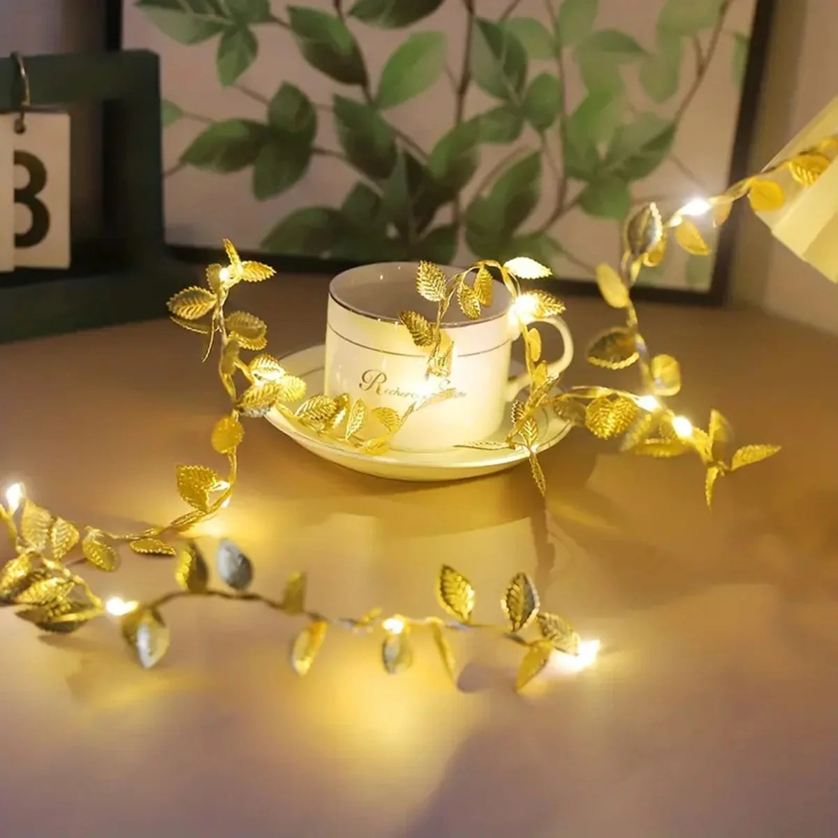 1PC 2M 20LED Golden Tiny Leaves Fairy Light Battery Powerd Led Copper Wire String Lights For Home Wedding Party Festival Decor