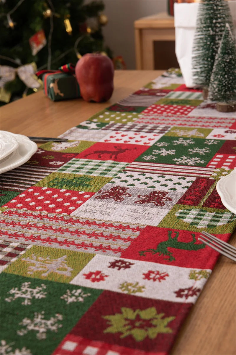 Christmas Table Runner Soft Durable Seasonal Winter Xmas Holiday Kitchen Dining Table Decoration for Indoor Outdoor Home Party