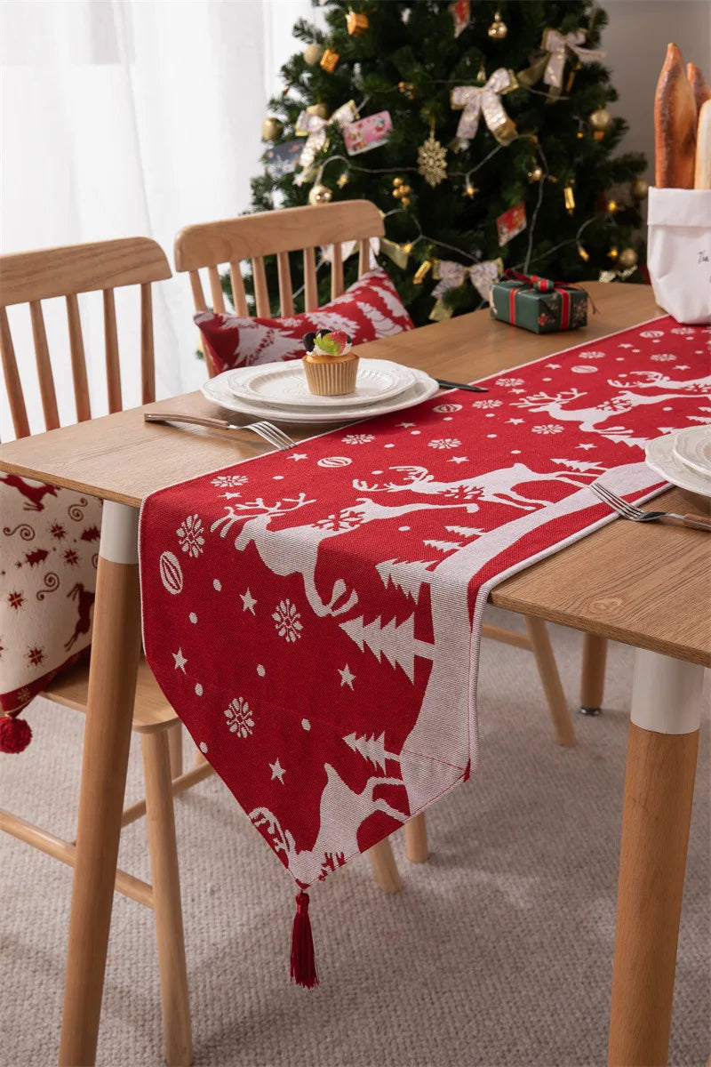 Christmas Table Runner Soft Durable Seasonal Winter Xmas Holiday Kitchen Dining Table Decoration for Indoor Outdoor Home Party