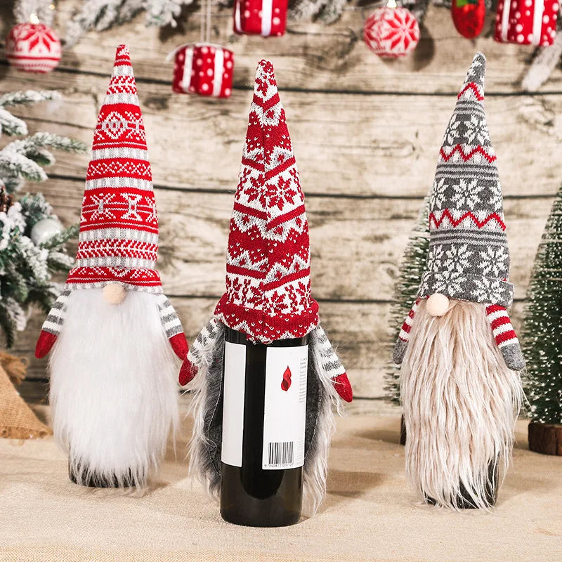 Christmas Gnome Wine Bottle Cover (41 cm) – Festive Santa Gift Décor
