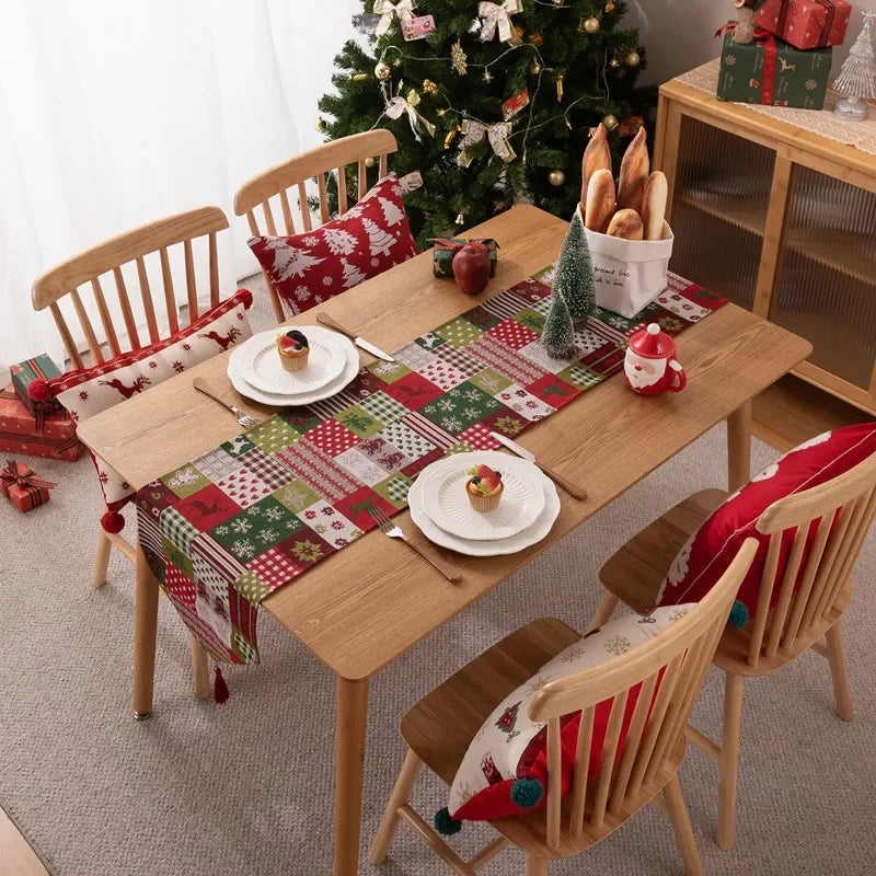 Christmas Table Runner Soft Durable Seasonal Winter Xmas Holiday Kitchen Dining Table Decoration for Indoor Outdoor Home Party