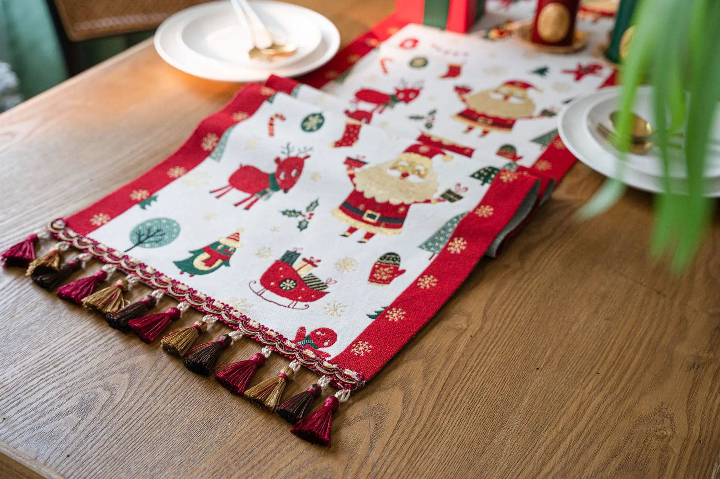 Christmas Jacquard Table Runner with Tassel Santa Claus Table Cover For Home Festival Party Table Decoration TV Cabinet Cover