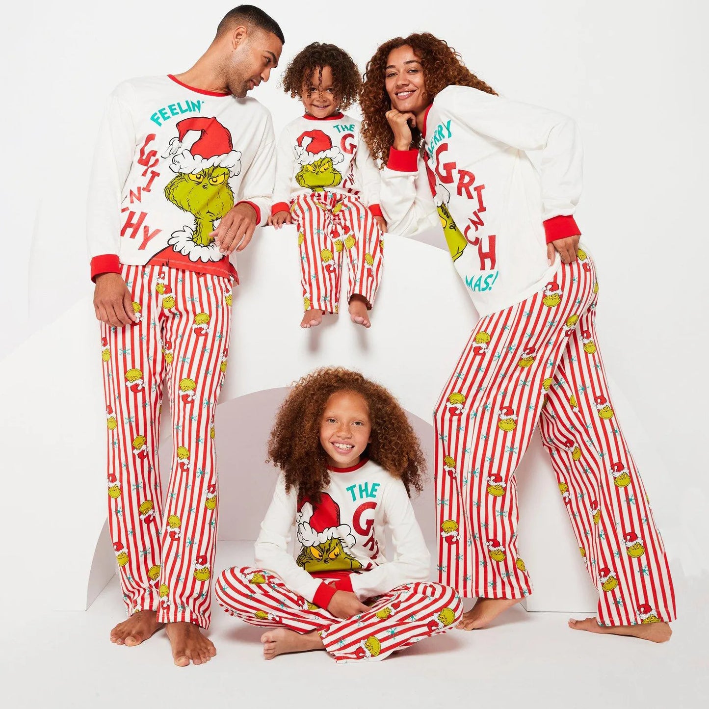  Family Christmas Cartoon Print Pajamas Set, Cozy Holiday Pjs For Photo Shoots & Christmas Morning, Festive Family Sleepwear