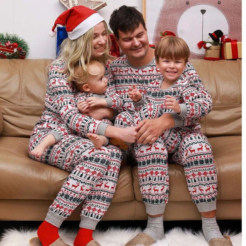 Christmas Family Pajamas Set – Matching Deer Sleepwear for Adults & Kids (2-Piece)
