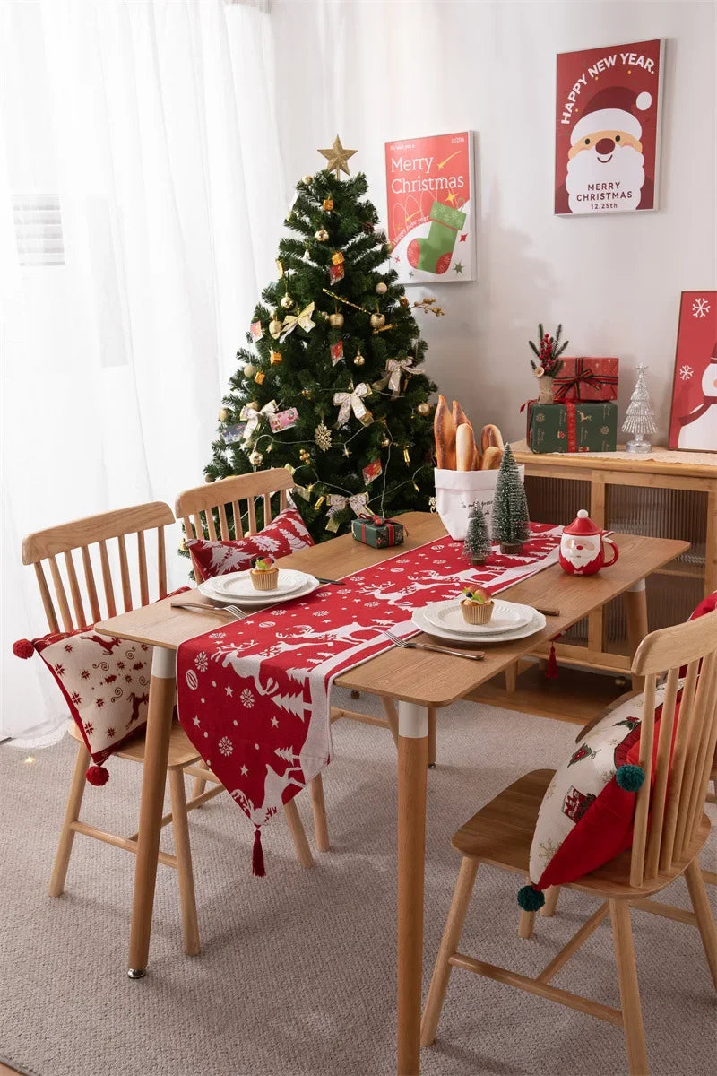 Christmas Table Runner Soft Durable Seasonal Winter Xmas Holiday Kitchen Dining Table Decoration for Indoor Outdoor Home Party